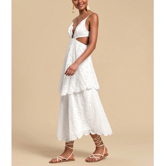 Boho White Floral Eyelet Plunging Neck Cut out Layered Maxi Dress - Picture 4 of 6